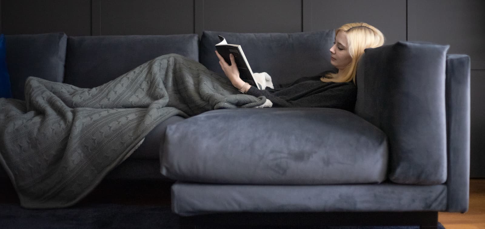 Evolve Inspiration Lege med Velvet Sofa Covers | Classic Velvet Couch Covers @ Comfort Works | Comfort  Works