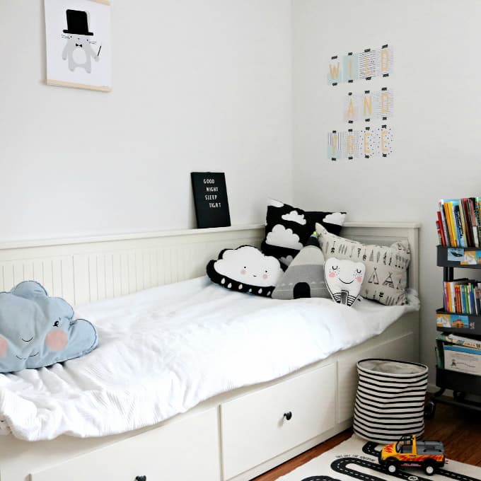 boy's bedroom