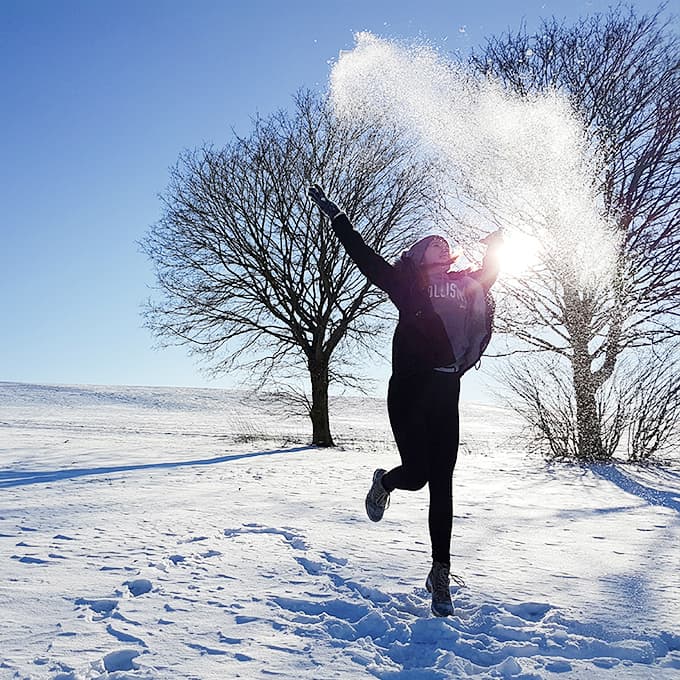 playing snow