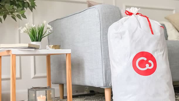 Sofa Karlstad con Fundas Comfort Works y Bolsa Reusable CW